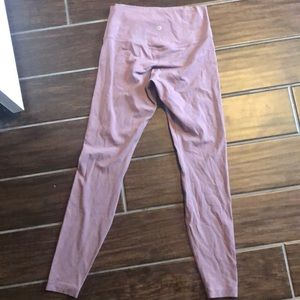 Lululemon yoga pants